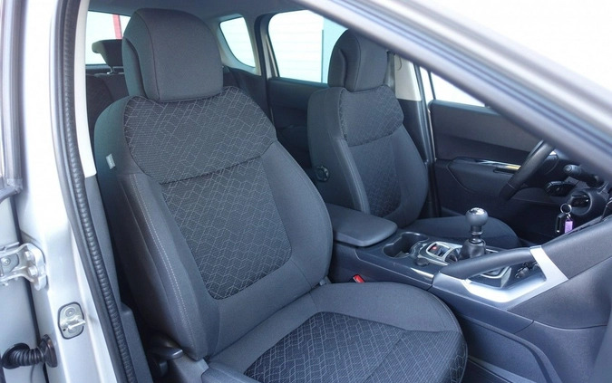 Peugeot 3008 cena 38900 przebieg: 166000, rok produkcji 2015 z Szczebrzeszyn małe 301